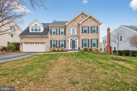 $1,585,000 | 10713 Cloverbrooke Drive, Potomac, MD 20854