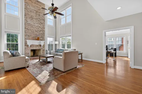 $1,585,000 | 10713 Cloverbrooke Drive, Potomac, MD 20854