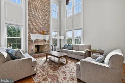 $1,585,000 | 10713 Cloverbrooke Drive, Potomac, MD 20854