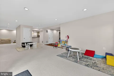 $1,585,000 | 10713 Cloverbrooke Drive, Potomac, MD 20854