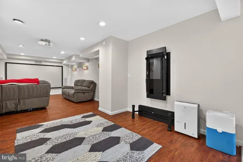 $1,585,000 | 10713 Cloverbrooke Drive, Potomac, MD 20854