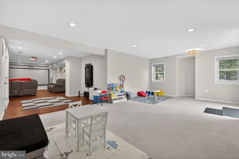 $1,585,000 | 10713 Cloverbrooke Drive, Potomac, MD 20854