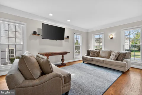 $1,585,000 | 10713 Cloverbrooke Drive, Potomac, MD 20854