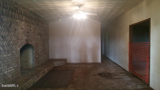 455 Friday Road Cocoa, FL 32926 - Photo 3 of 11 Living Room