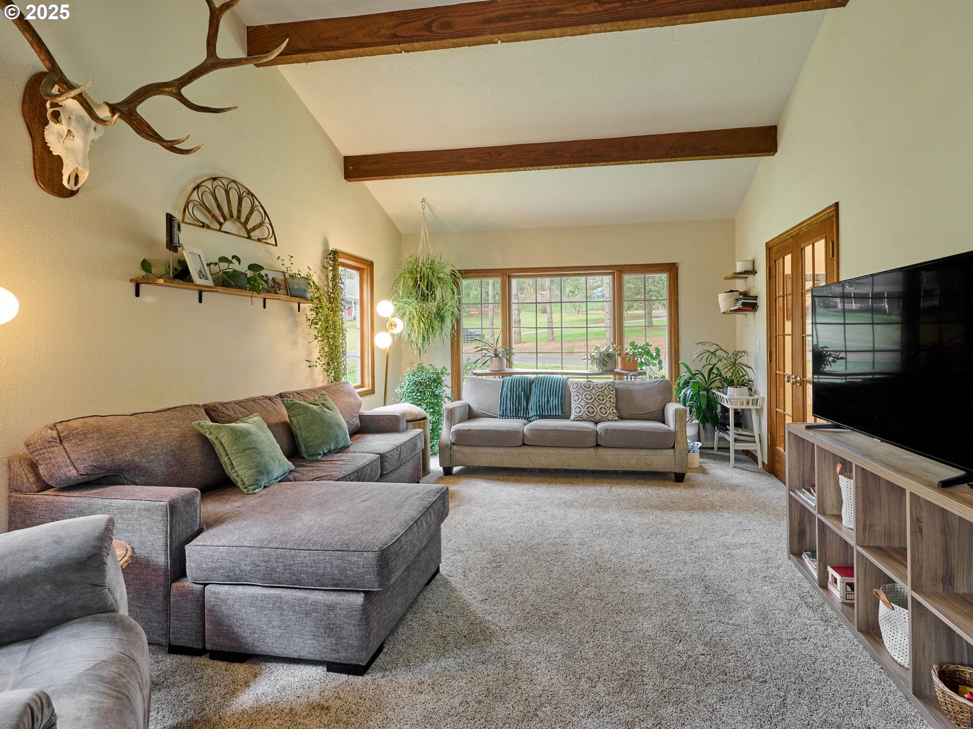 9065 Daleview Road Southeast Salem, OR 97317 - Photo 10 of 48 Gallery Image 10