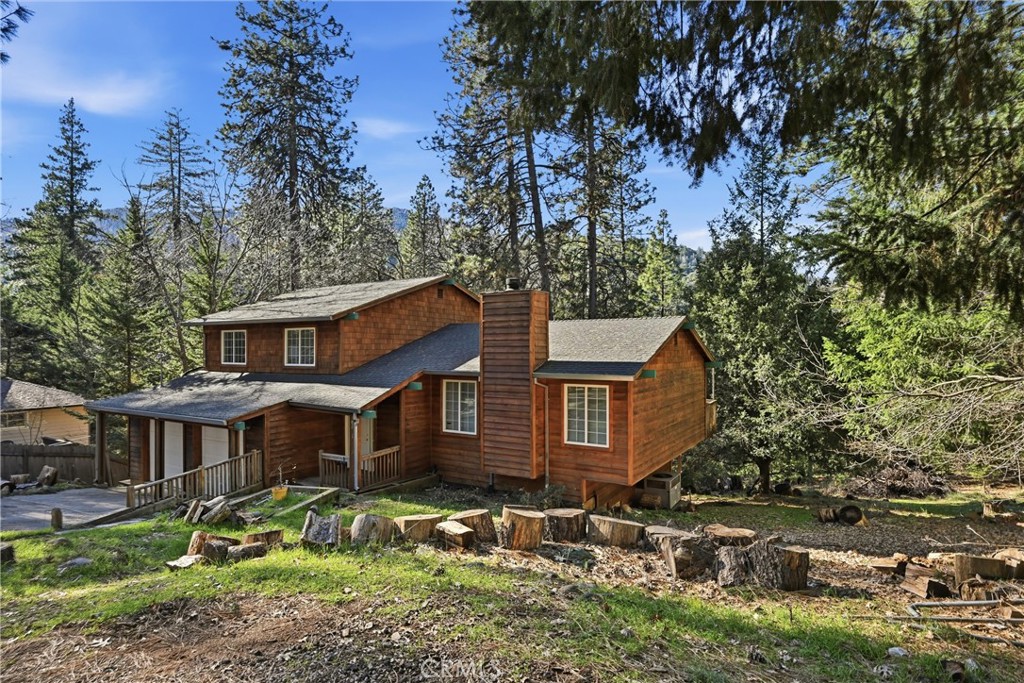 16211 Golf Middletown, CA 95426 - Photo 24 of 29 Front of house