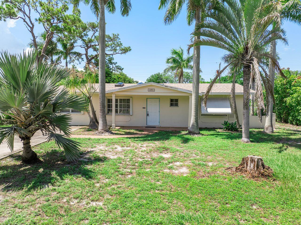 1191 Southwest 15th Street Boca Raton, FL 33486 - Photo 1 of 20 Front of House