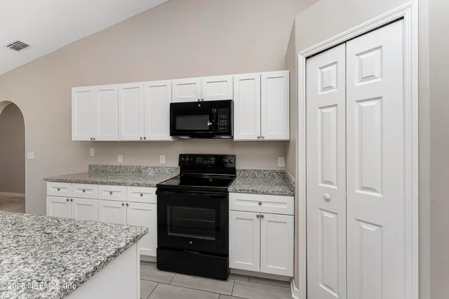 $305,000 | 11958 Iron Creek Road, Jacksonville, FL 32218