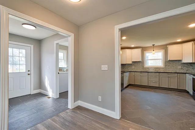 $269,900 | 425 Q Street, Bedford, IN 47421