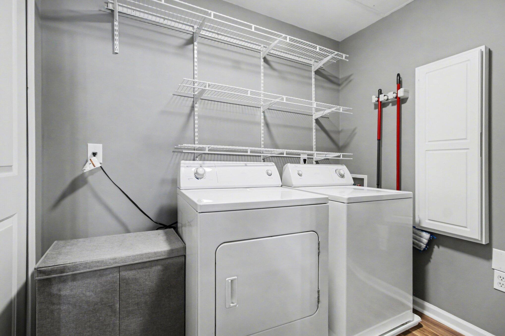 3960 Berkeley Avenue Canton, MI 48188 - Photo 15 of 17 015_file_8226