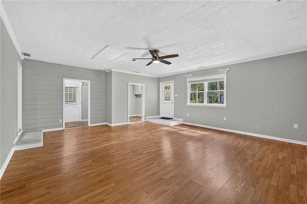 1639 Flowery Branch Road Hoschton, GA 30548 - Photo 12 of 66 Gallery Image 12