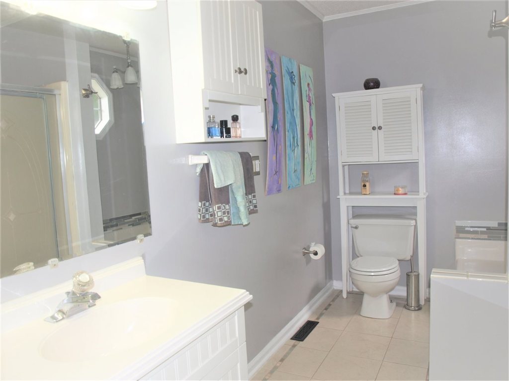 1009 Willow Run Anderson, SC 29621 - Photo 9 of 18 Gallery Image 9