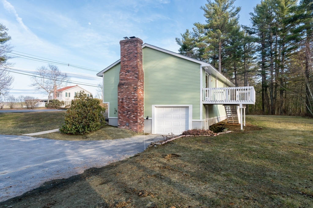 207 Sherbert Road Ashburnham, MA 01430 - Photo 4 of 40