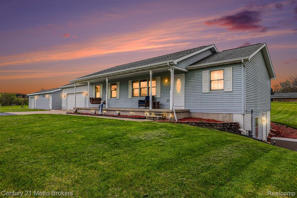 3861 5 Lakes Road Lapeer, MI 48446 - Photo 1 of 30