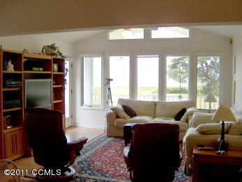 423 Austin Road Beaufort, NC 28516 - Photo 15 of 18 Living Room another view