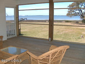 423 Austin Road Beaufort, NC 28516 - Photo 6 of 18 Screen Porch View