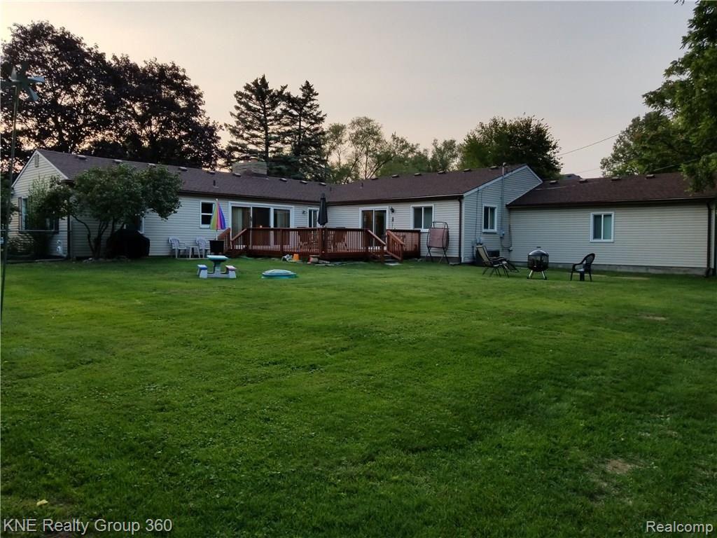 18488 Inkster Road Redford, MI 48240 - Photo 30 of 36 Backyard-full.jpg