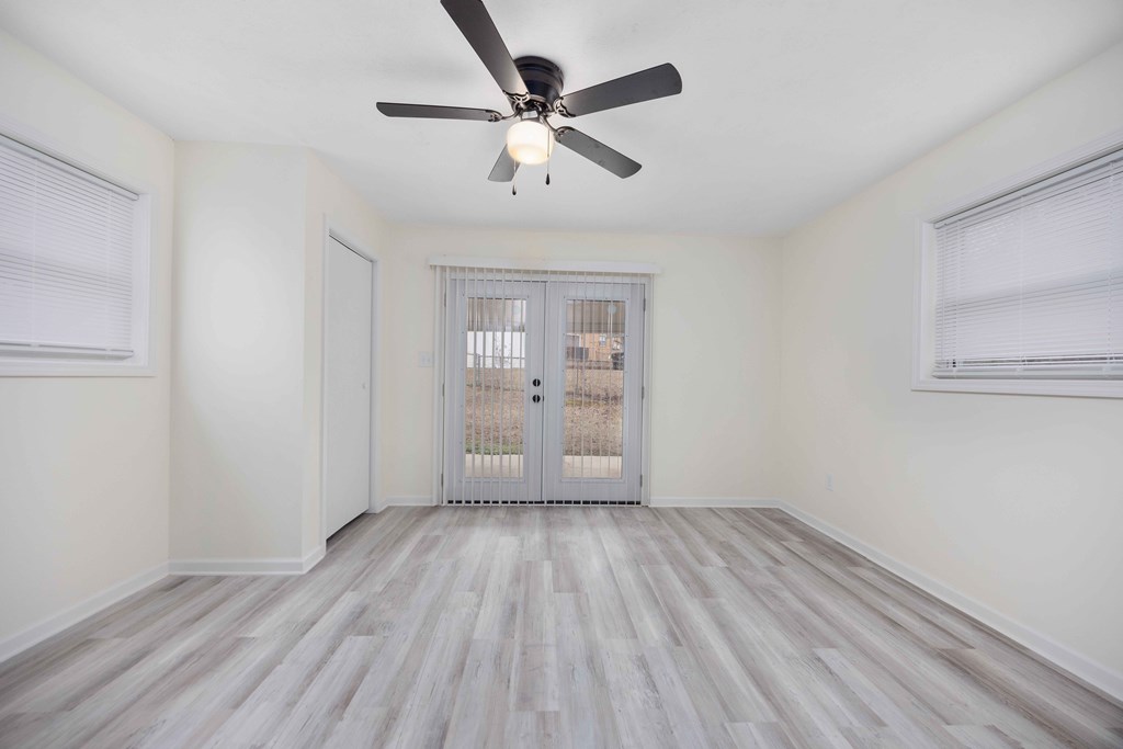 6270 Mill Branch Road Columbus, GA 31907 - Photo 10 of 25 wooden floor in an empty room with a window