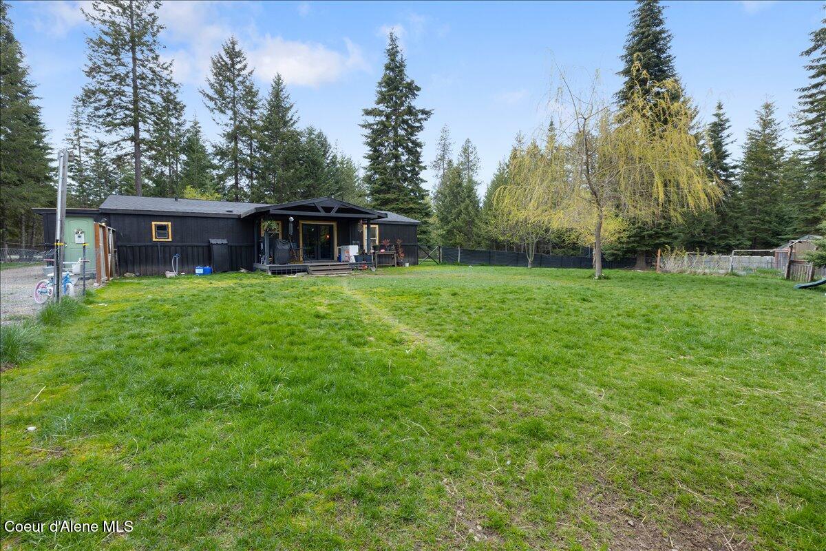 30758 North Caravelle Road Athol, ID 83801 - Photo 23 of 32 Front Yard
