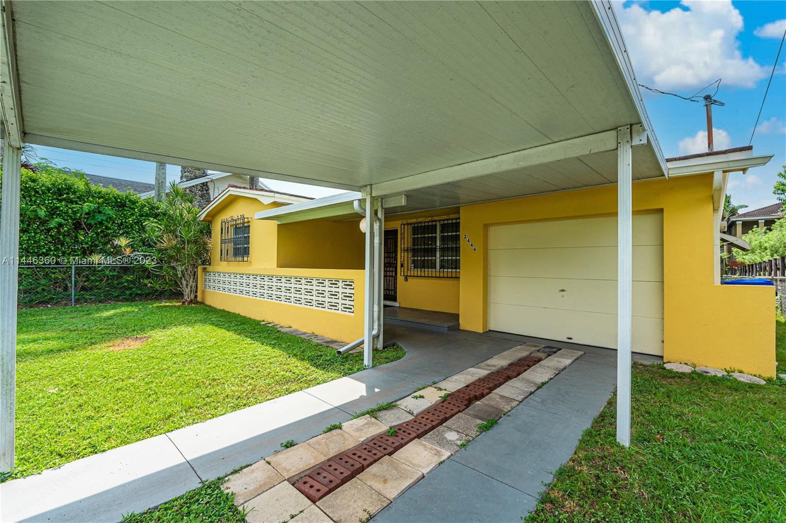 2446 Southwest 15th Street Miami, FL 33145 - Photo 5 of 42 a view of a back yard of the house