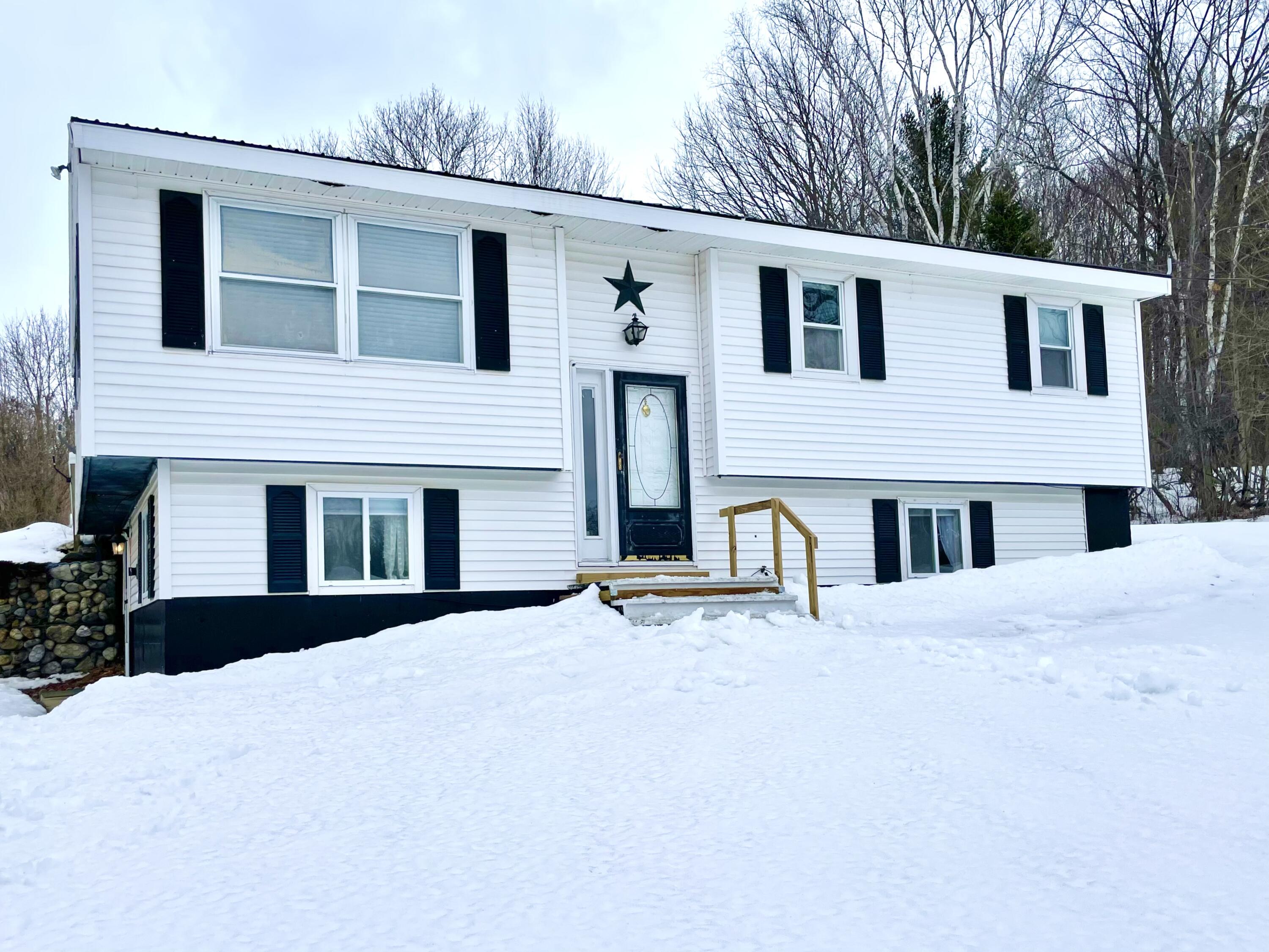 36 Sewall Street Livermore Falls, ME 04254 - Photo 43 of 47 46677AB3-2388-4A62-A266-E0988E6B6035