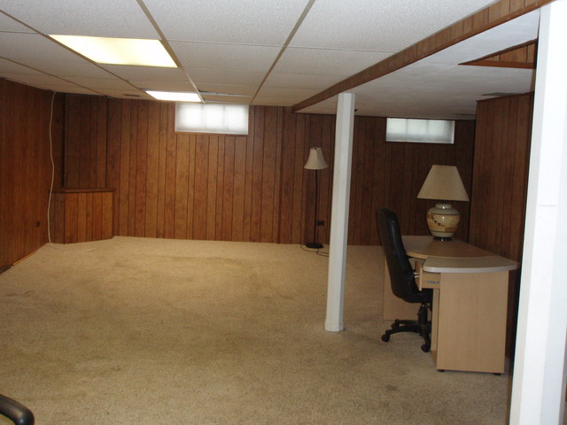 1222 Olive Road Homewood, IL 60430 - Photo 10 of 11 Gallery Image 10