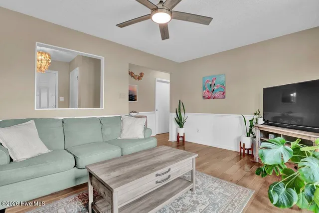 $1,800 | 1714 Old Folkstone Road, Sneads Ferry, NC 28460