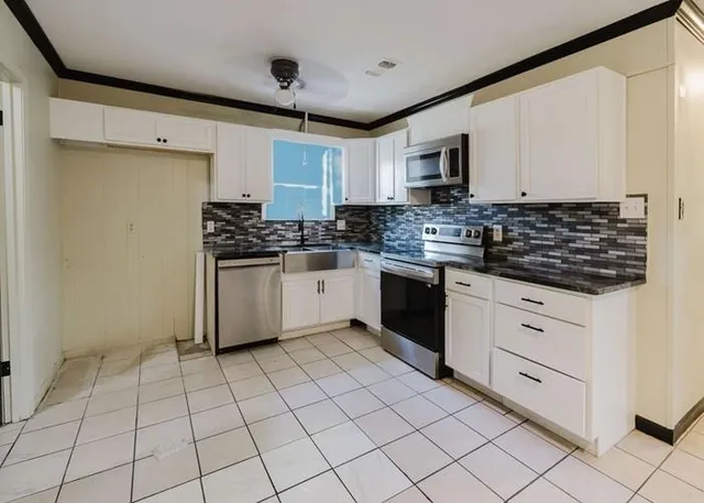 $185,300 | 474 Greenwood Street, Nash, TX 75569