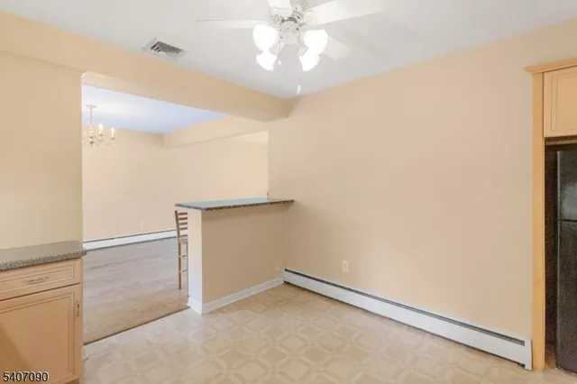 $4,000 | 3 Mulberry Terrace, Kinnelon, NJ 07405