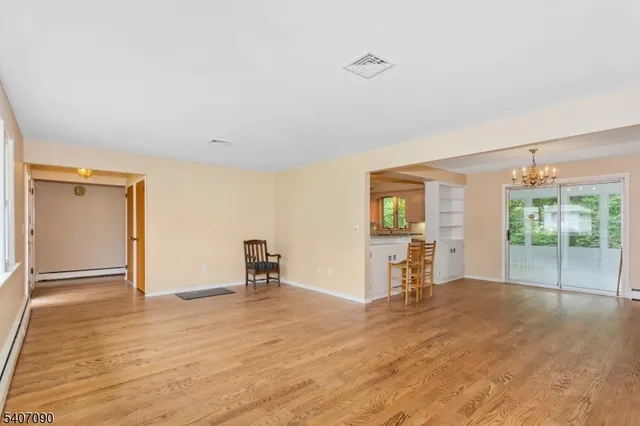 $4,000 | 3 Mulberry Terrace, Kinnelon, NJ 07405