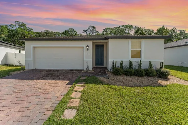 $379,500 | 573 Vista Villages Boulevard, Davenport, FL 33896
