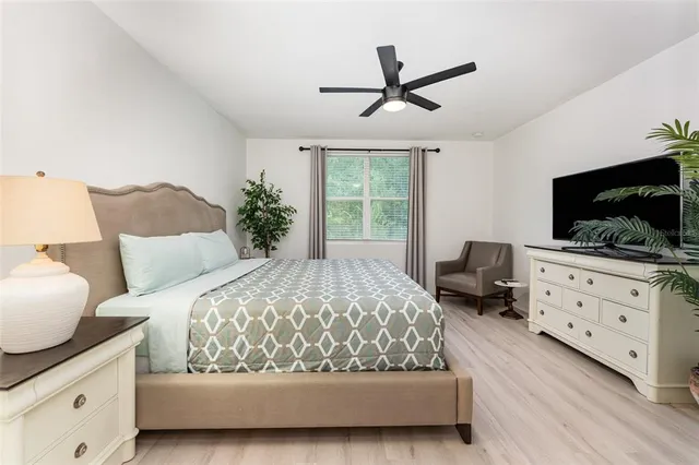 $379,500 | 573 Vista Villages Boulevard, Davenport, FL 33896