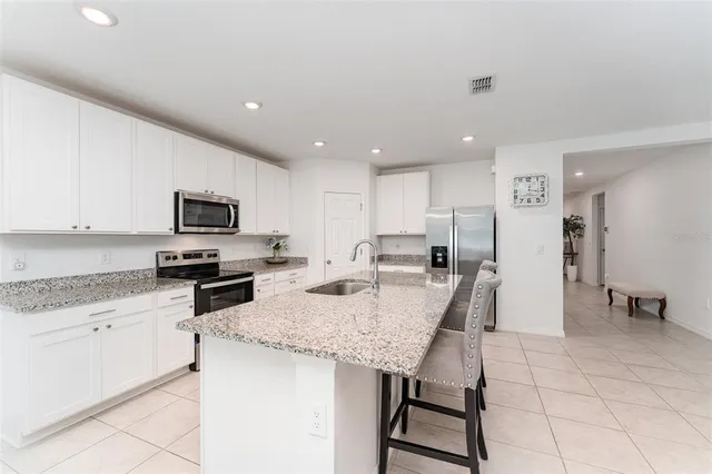 $379,500 | 573 Vista Villages Boulevard, Davenport, FL 33896