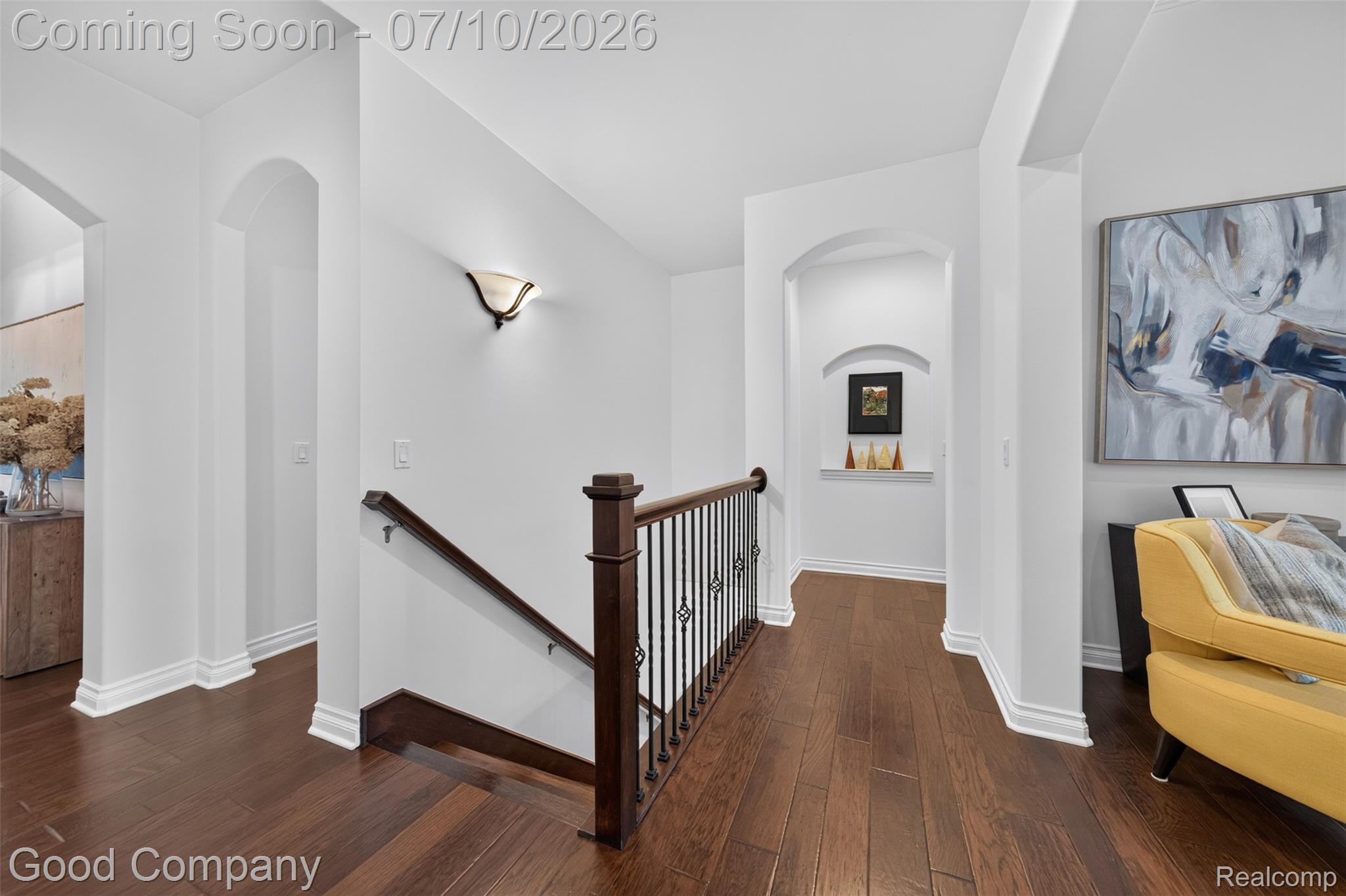 1946 Acorn Glen Rochester, MI 48306 - Photo 26 of 71 OPEN STAIRS LEADS TO LOWER LEVEL