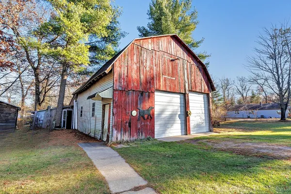 $109,900 | 14384 Warrington Lake Drive, Gillett, WI 54124