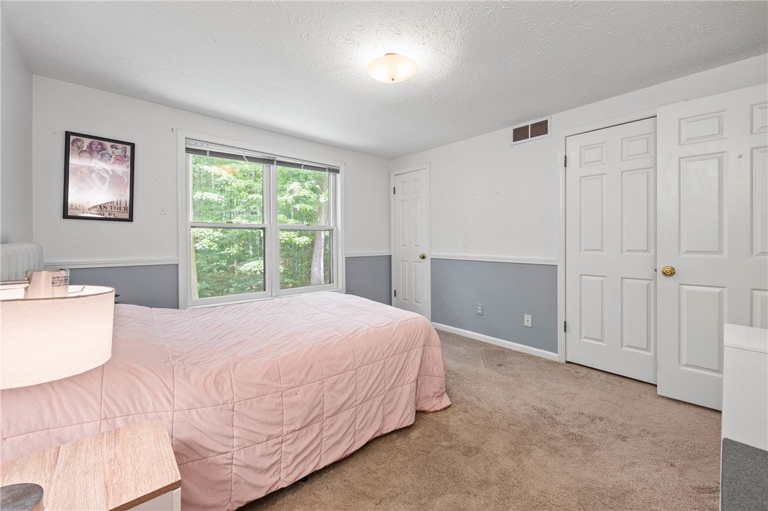 32 Summit Oaks Pittsford, NY 14534 - Photo 24 of 49