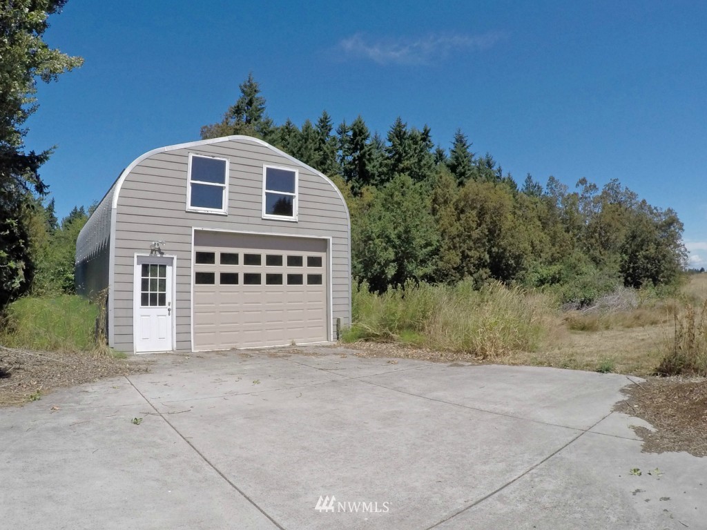 317 Sutter Road Port Angeles, WA 98362 - Photo 14 of 20