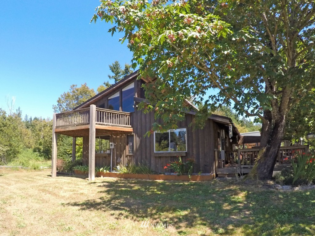 317 Sutter Road Port Angeles, WA 98362 - Photo 7 of 20