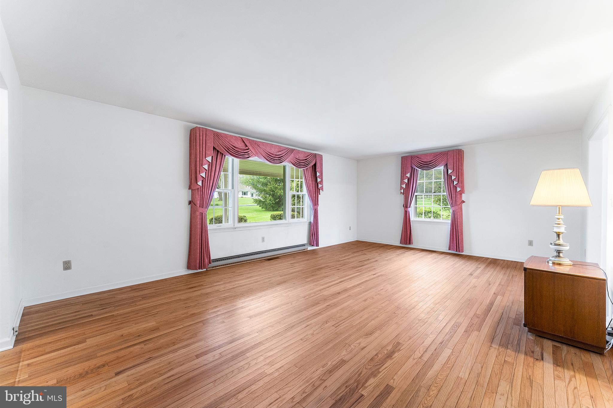 2055 Springer Road Harleysville, PA 19438 - Photo 5 of 42 Gallery Image 5