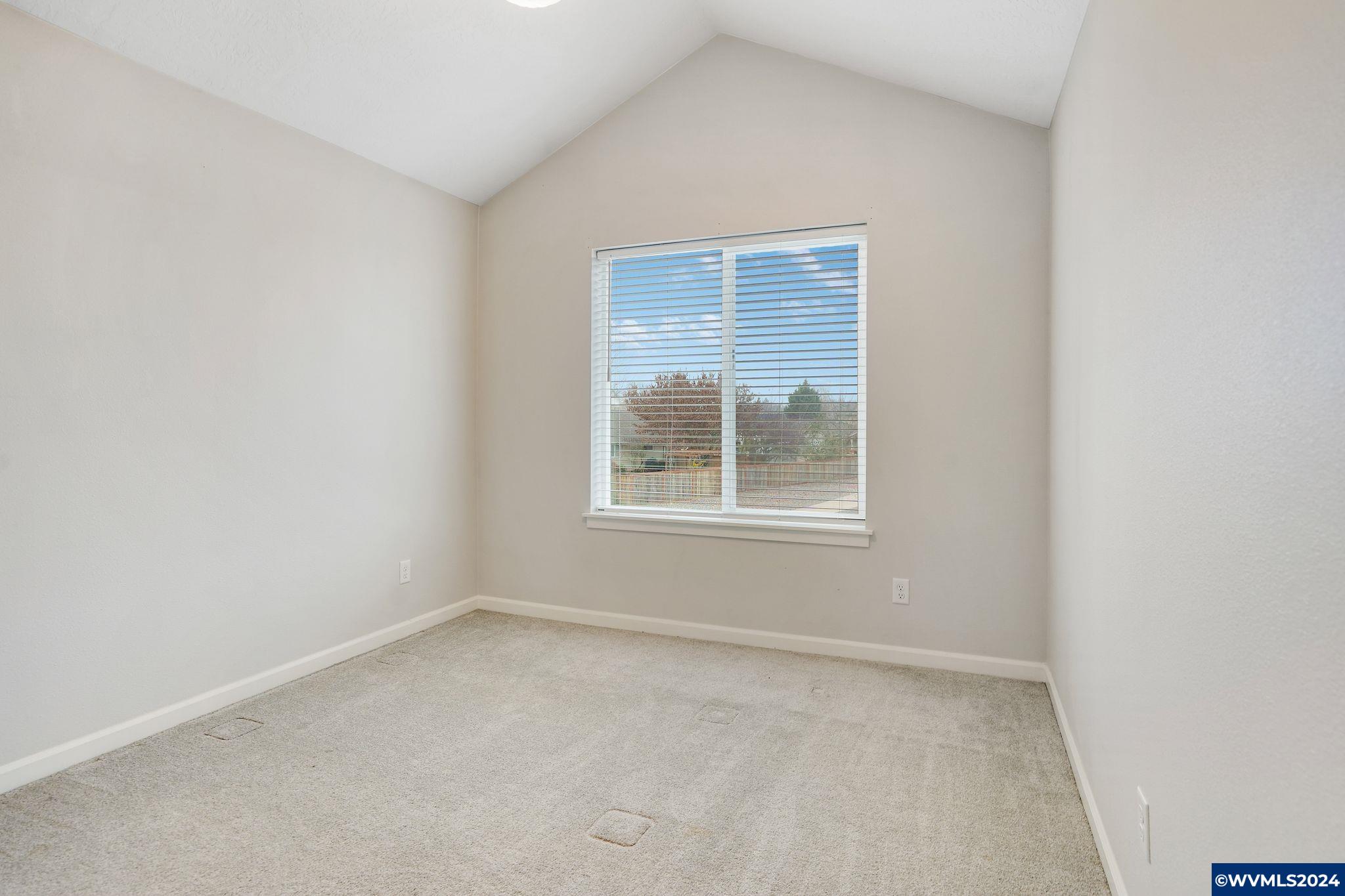 600 Northeast Trinity Street Albany, OR 97322 - Photo 21 of 45