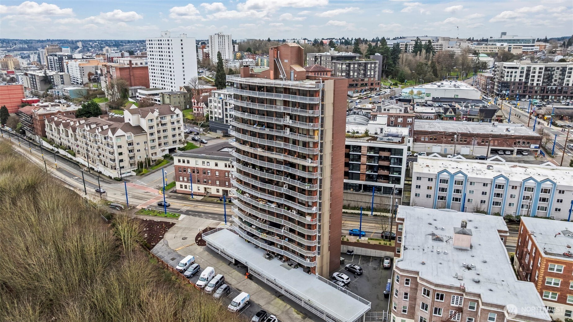 1 North Stadium Way, Unit 2 Tacoma, WA 98403 - Photo 38 of 40 a city view with tall buildings
