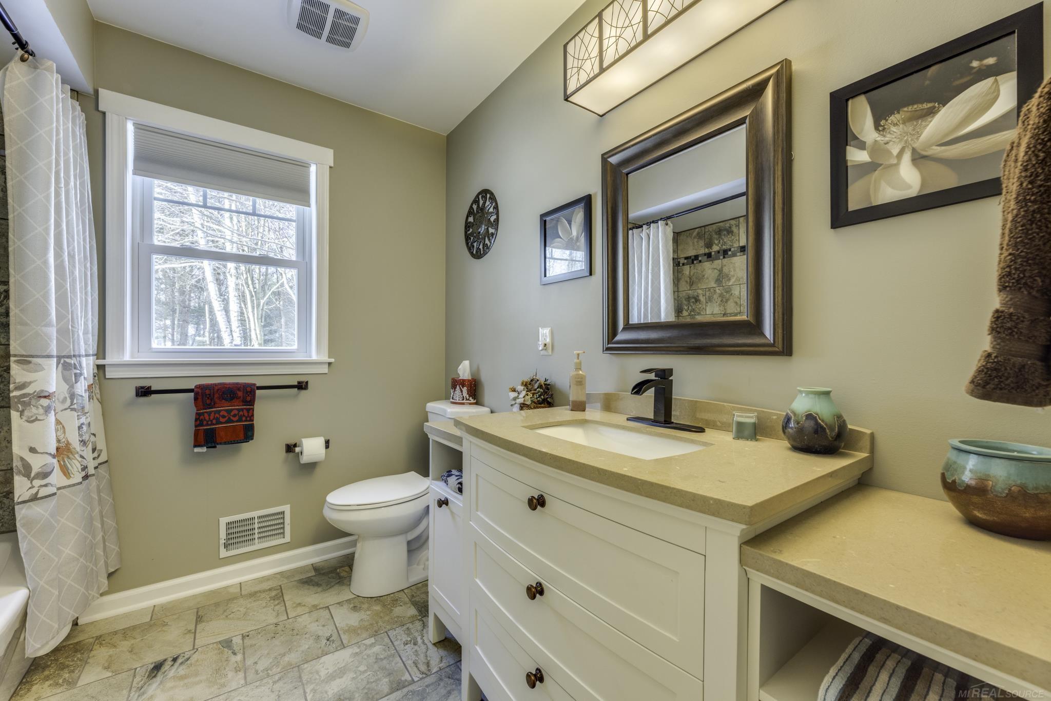 7194 Walding Road Lexington, MI 48450 - Photo 40 of 67 50162614-abe67ee2-452f-40c9-9bed-52aeefe3ac7d.JPG