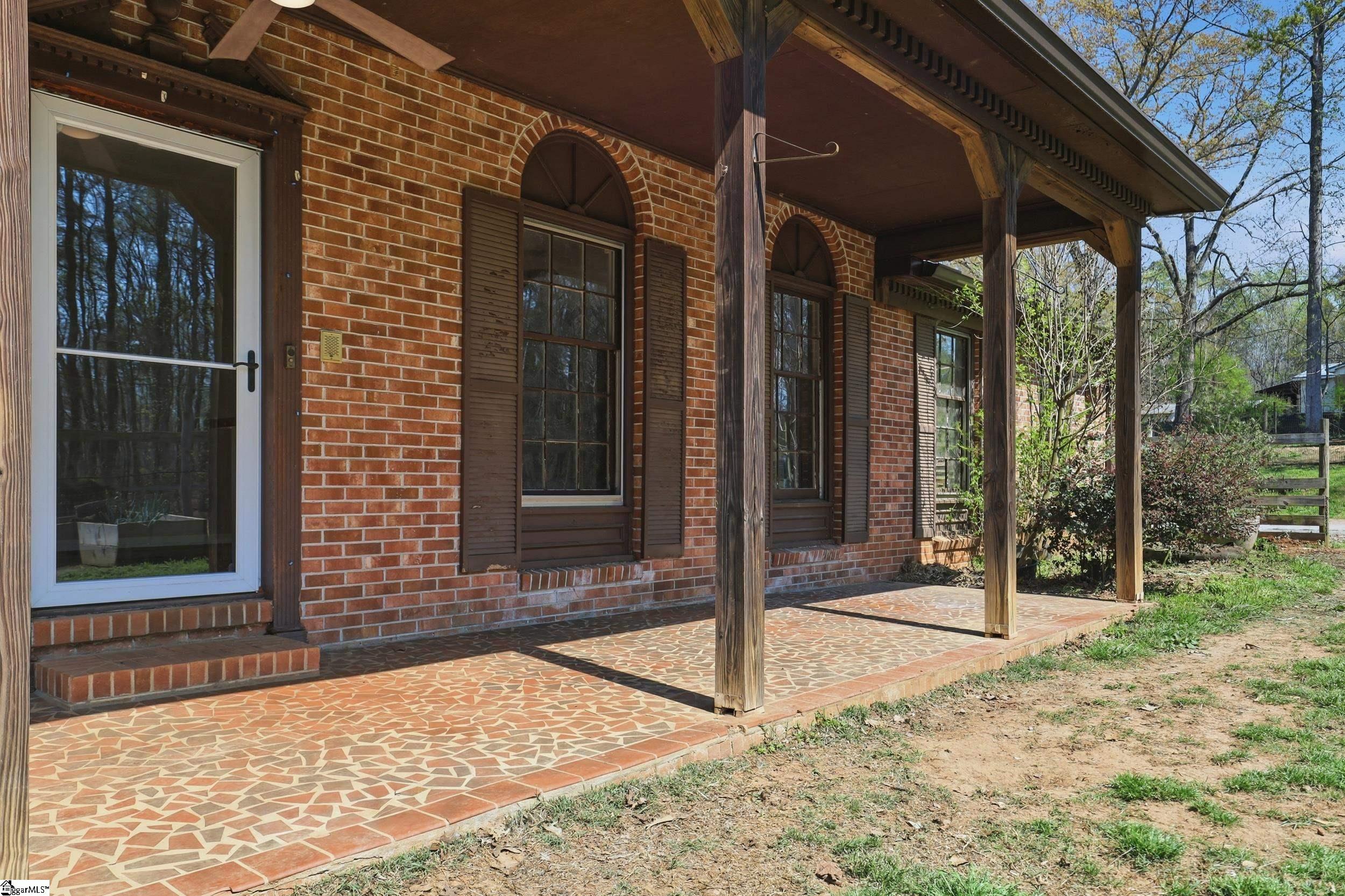 228 South 789 Cowpens, SC 29330 - Photo 3 of 49