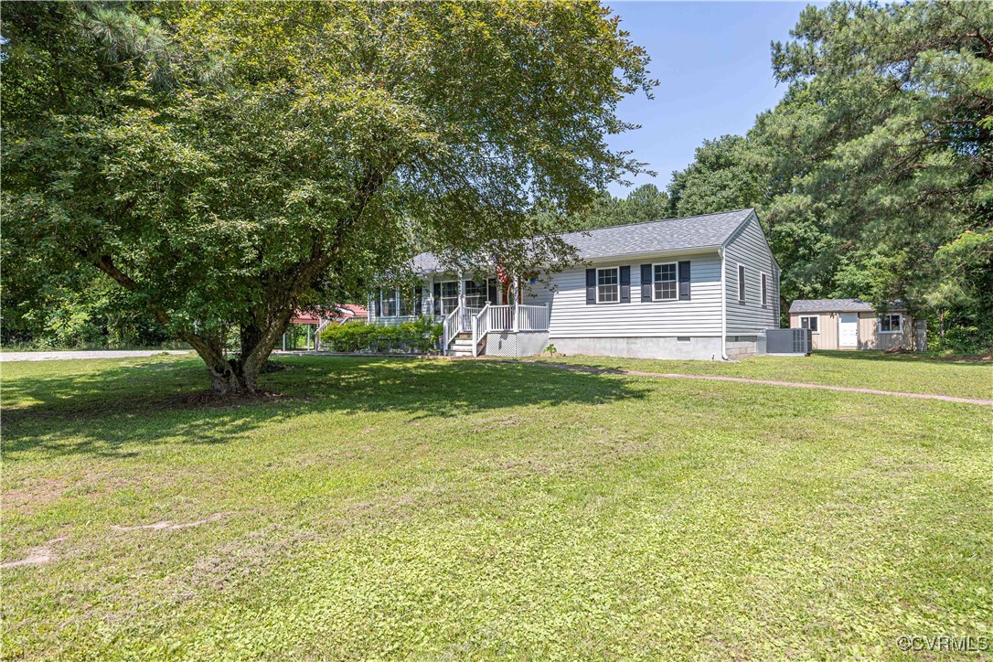 16701 Jolly Road Disputanta, VA 23842 - Photo 4 of 49 View of front of house
