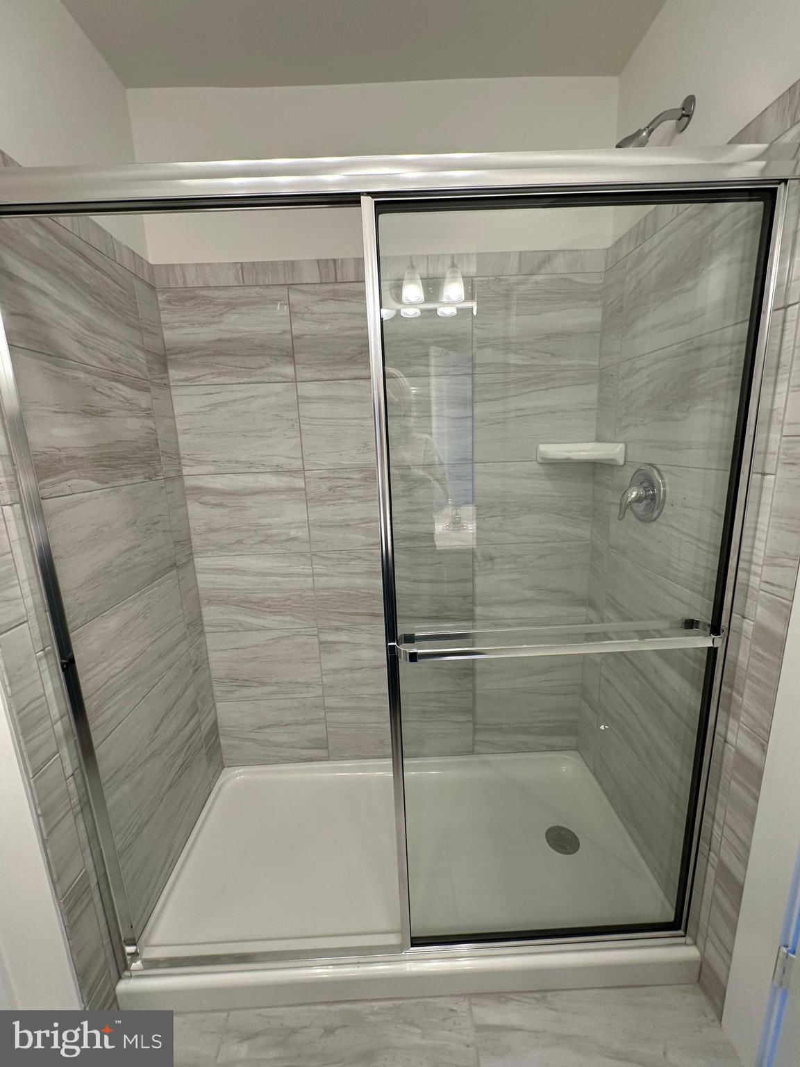 King Avenue Rosedale, MD 21237 - Photo 20 of 29 a bathroom with a shower