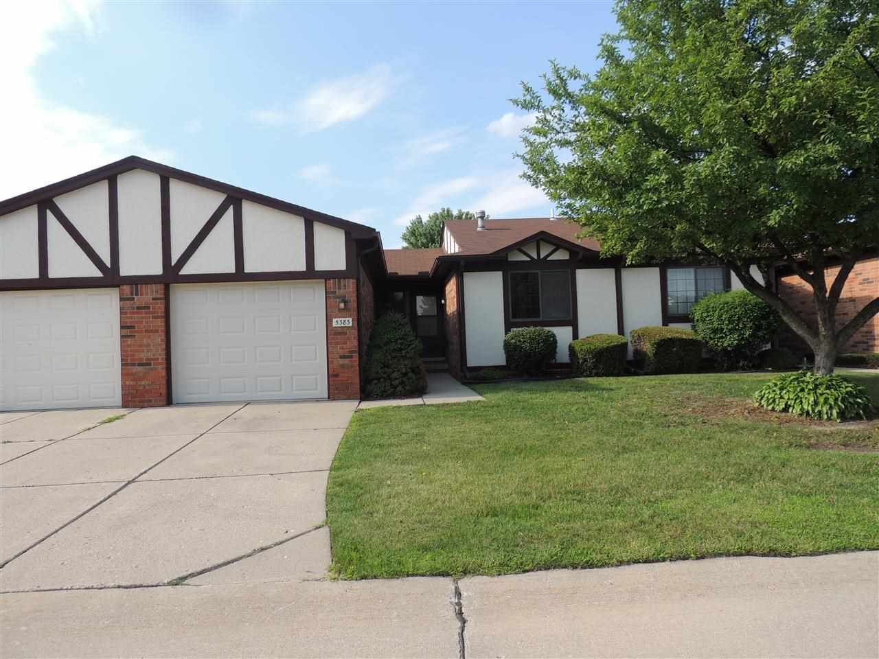 5383 Rene Drive, Unit 111 Warren, MI 48091 - Photo 1 of 12 31200499.JPG