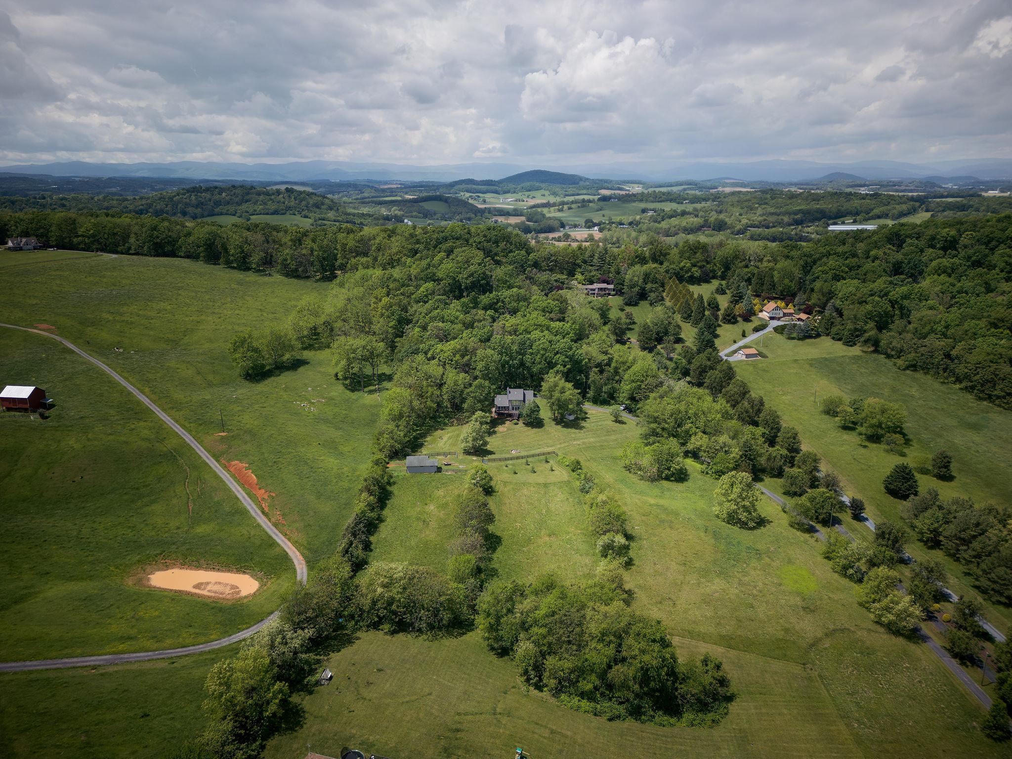 619 Dices Spring Road Weyers Cave, VA 24486 - Photo 3 of 74 Gallery Image 3