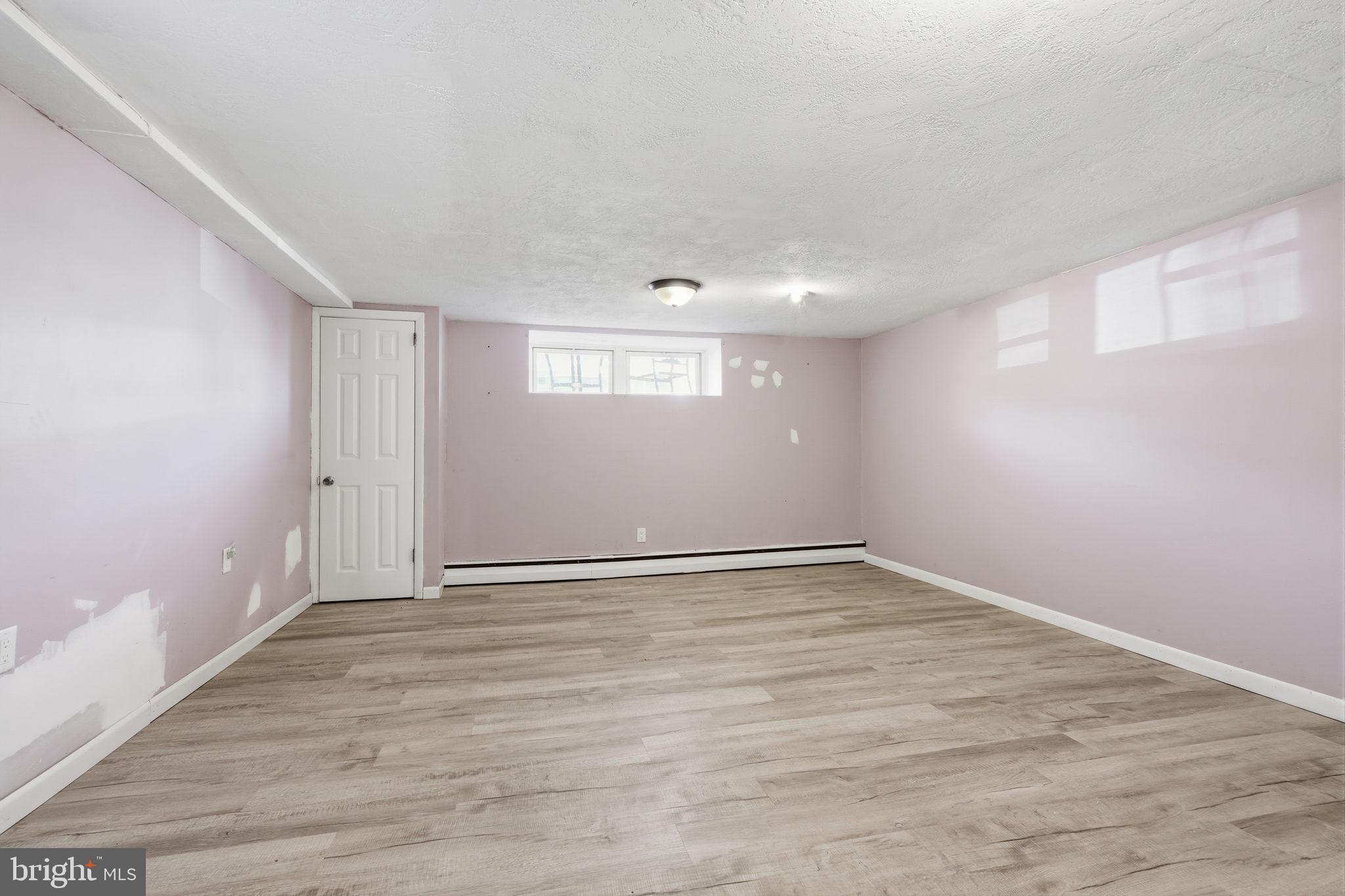 1025 Friendship Street Philadelphia, PA 19111 - Photo 25 of 36 Versatile space with fresh potential.