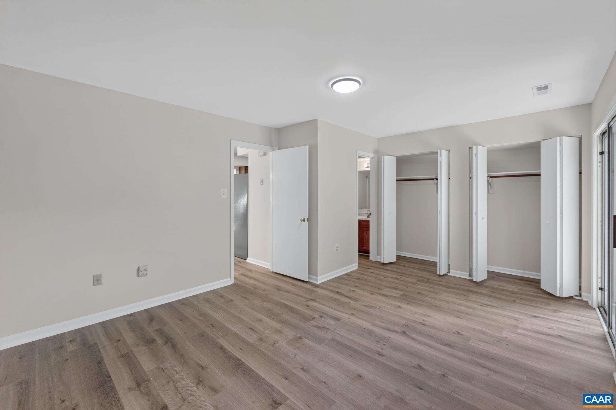 435 Riverside Avenue Charlottesville, VA 22902 - Photo 15 of 31