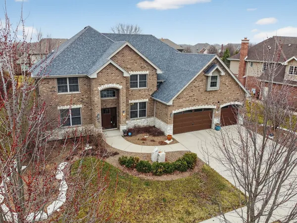 $850,000 | 11050 Siena Drive, Frankfort, IL 60423